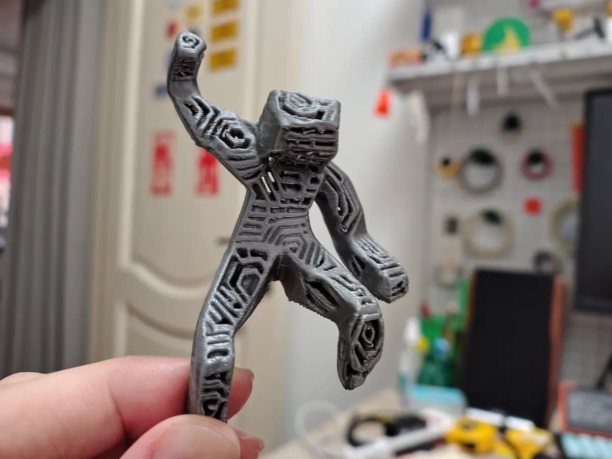 Miniatura Rocky (Projeto Hail Mary)
