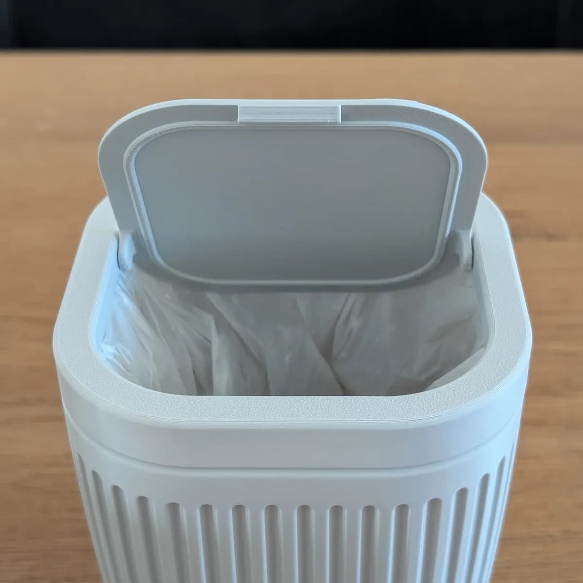 Mini Lixeira de Mesa