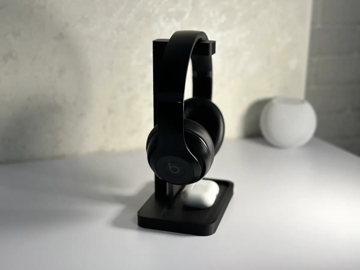 Suporte de Fone de Ouvido com Bandeja