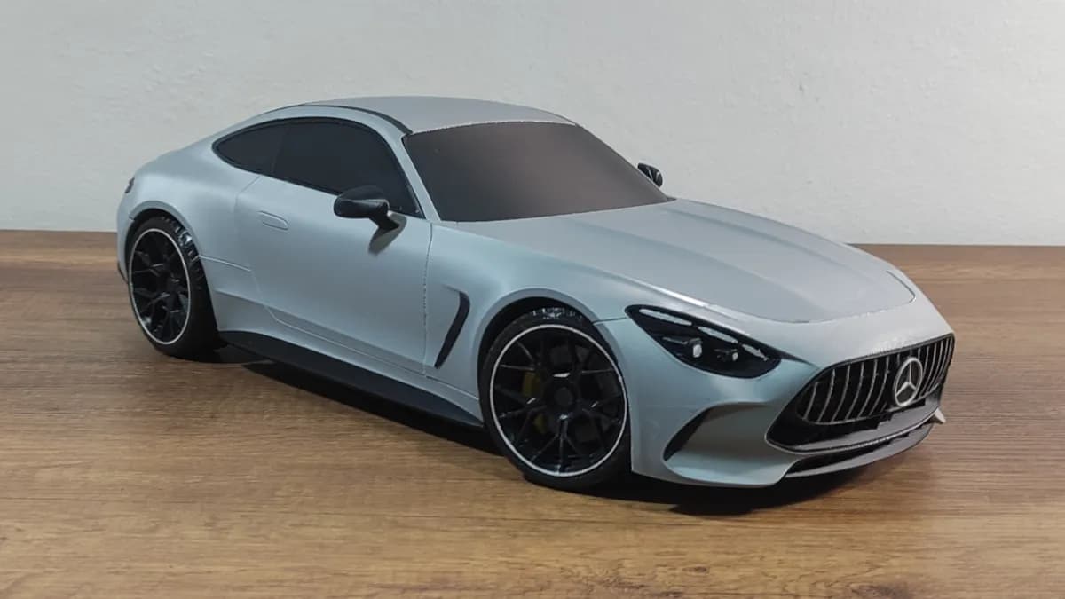 Miniatura Mercedes-AMG GT 63