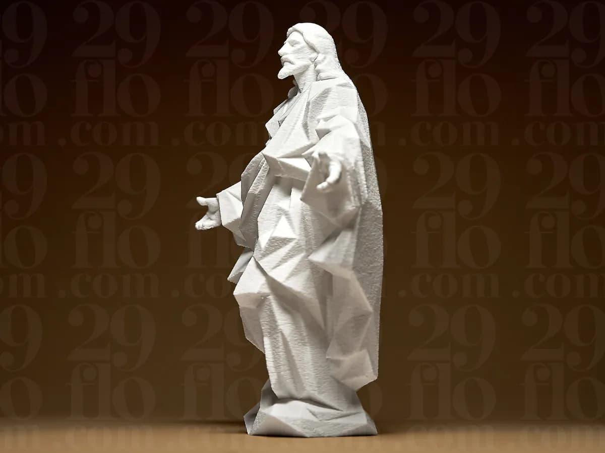 Estátua Geométrica de Jesus