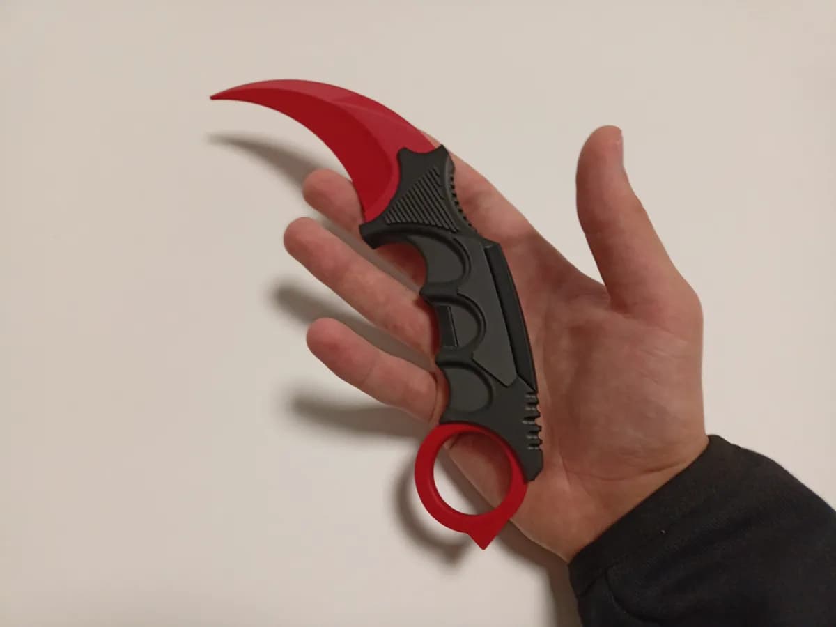 Faca Karambit CS2
